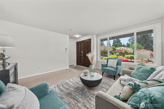 9230 119th Street E, Puyallup, WA 98373