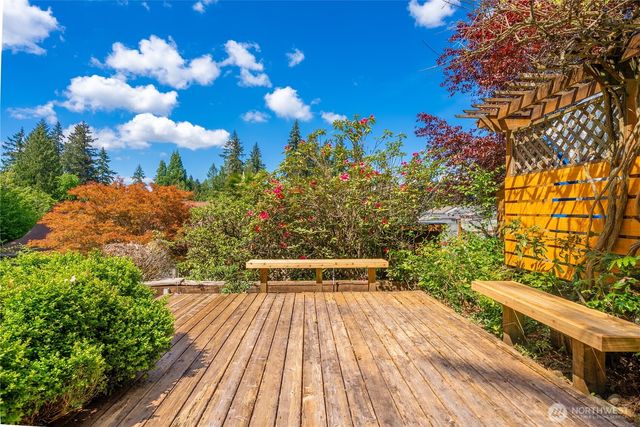 9230 119th Street E, Puyallup, WA 98373