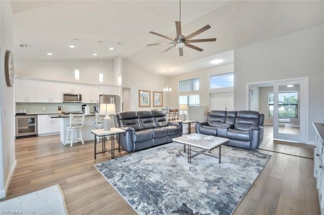 2534 SW 17th AVE, Cape Coral, FL 33914