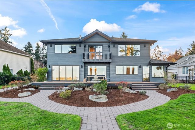 3323 9th Avenue Ct NW, Gig Harbor, WA 98335