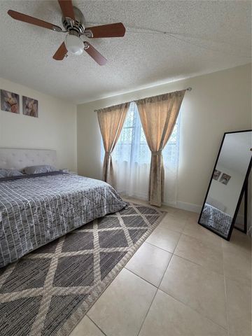 7940 NW 50th St 305, Lauderhill, FL 33351