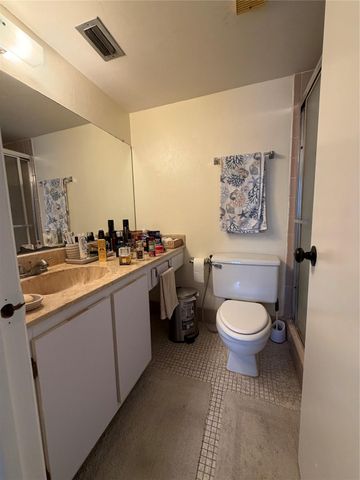 7940 NW 50th St 305, Lauderhill, FL 33351