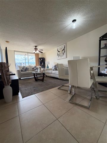 7940 NW 50th St 305, Lauderhill, FL 33351