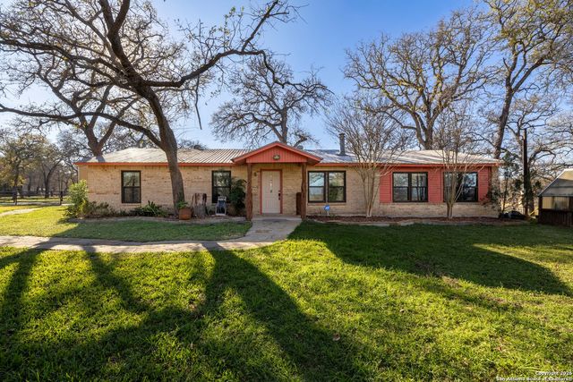 4843 Zion Hill, Seguin, TX 78155