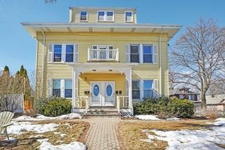 123 White St 123, Belmont, MA 02478