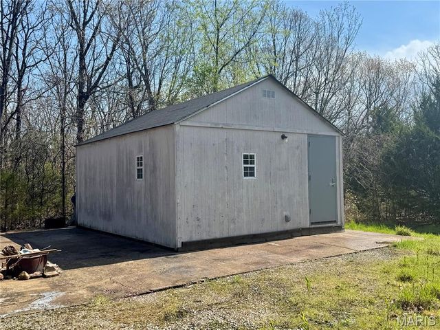 12725 Highway 17, Crocker, MO 65452