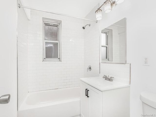 3363 Sedgwick Avenue 2D, Bronx, NY 10463