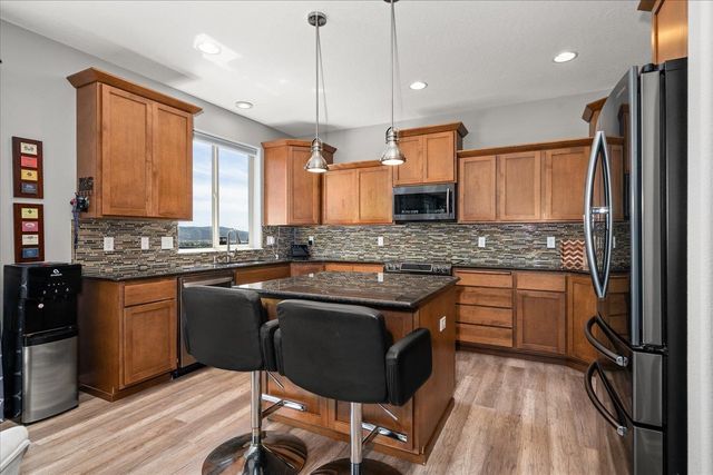 7620 E Ruby Ln, Spokane, WA 99212