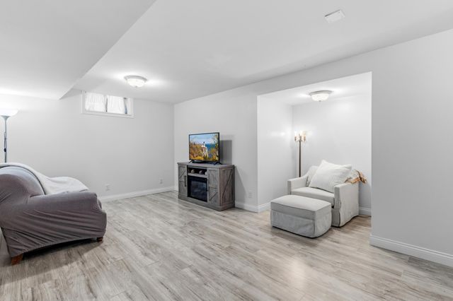 3525 White Bear Avenue N, White Bear Lake, MN 55110