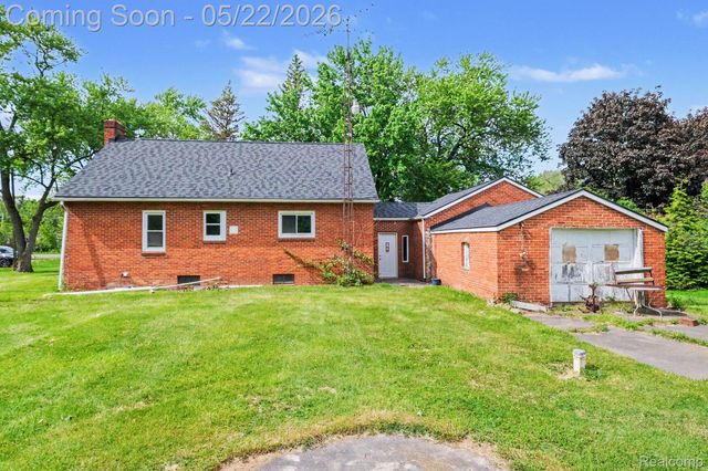 1093 W Maple Avenue, Mundy Township, MI 48507
