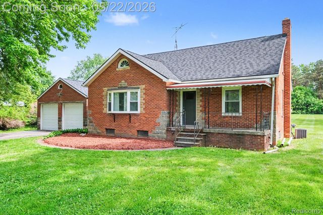 1093 W Maple Avenue, Mundy Township, MI 48507