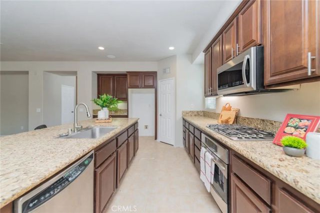 4402 Gallop Court, Hemet, CA 92545