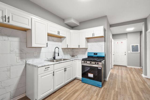 4908 Grasselli Avenue, East Chicago, IN 46312