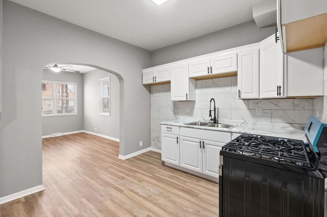 4908 Grasselli Avenue, East Chicago, IN 46312