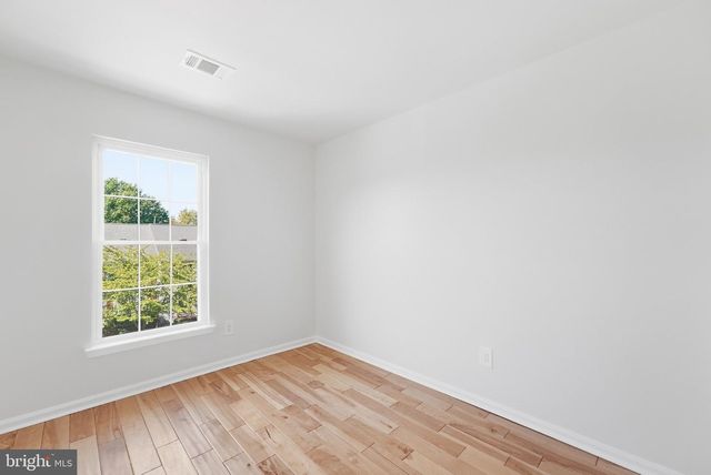 22055 MANNING SQ, Sterling, VA 20166