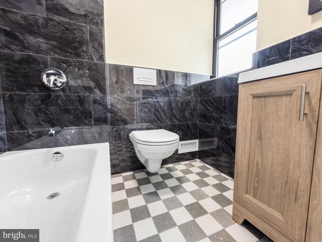 419 E 12TH ST, Chester, PA 19013