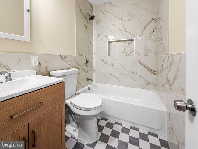 419 E 12TH ST, Chester, PA 19013