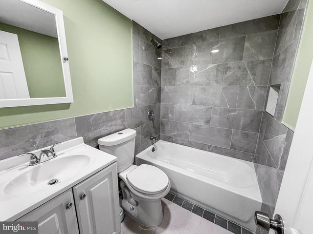 419 E 12TH ST, Chester, PA 19013