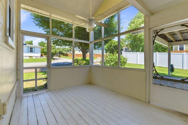 1301 Clarke St, Old Hickory, TN 37138