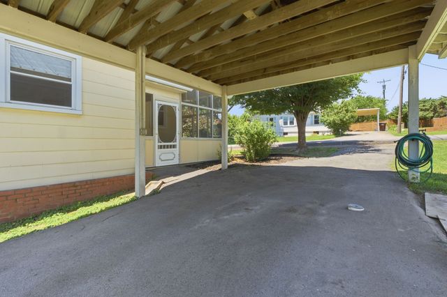 1301 Clarke St, Old Hickory, TN 37138