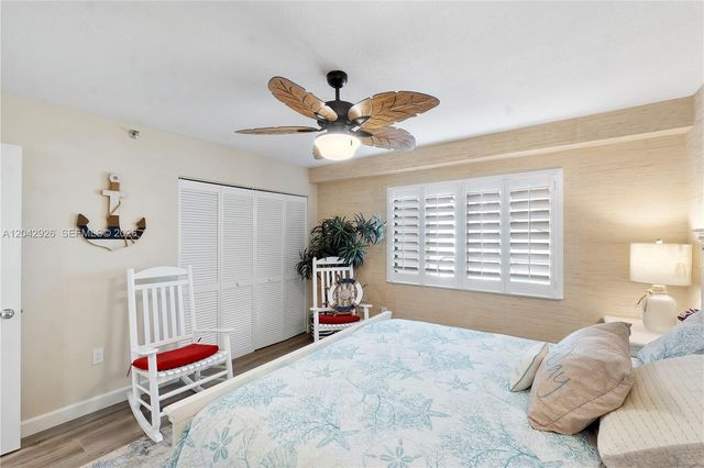 522 Oak Harbour Drive 522, Juno Beach, FL 33408