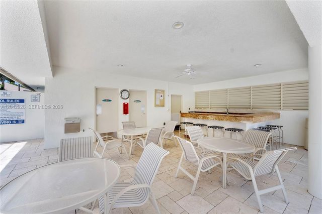 522 Oak Harbour Drive 522, Juno Beach, FL 33408