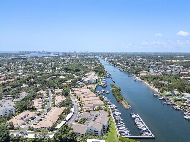522 Oak Harbour Drive 522, Juno Beach, FL 33408