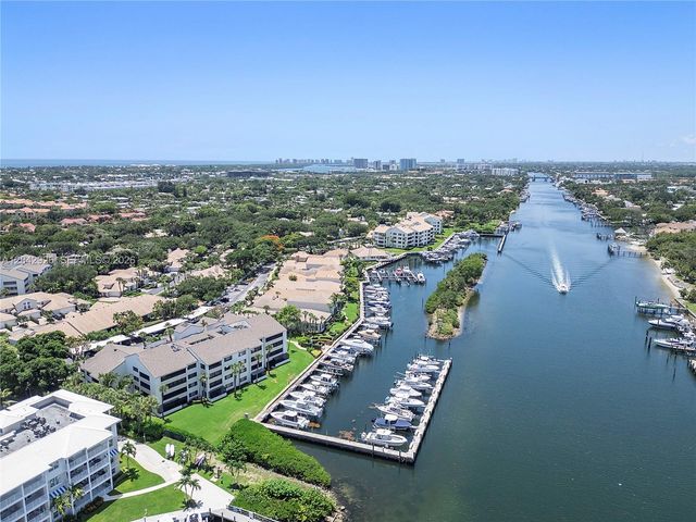 522 Oak Harbour Drive 522, Juno Beach, FL 33408