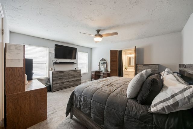 10201 Glendover Avenue, Oklahoma City, OK 73162