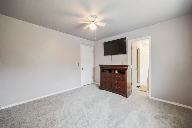 10201 Glendover Avenue, Oklahoma City, OK 73162