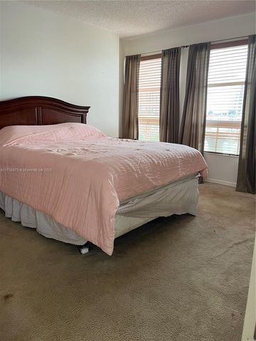 2351 Douglas Rd 1109, Miami, FL 33145