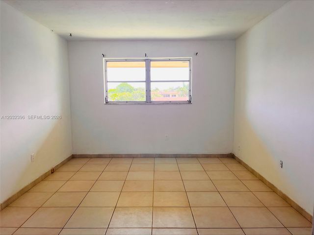 2880 NE 203rd St 28B, Aventura, FL 33180