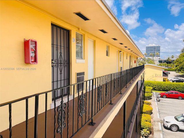 2880 NE 203rd St 28B, Aventura, FL 33180