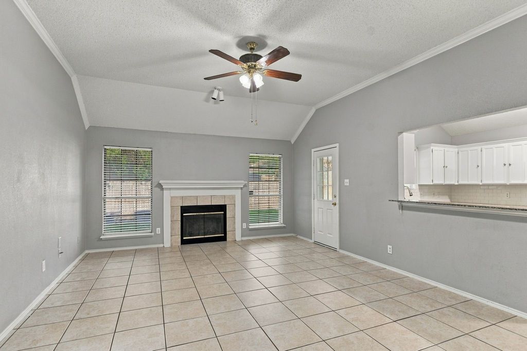 7305 Amber Drive, Watauga, TX 76148 — photo 4