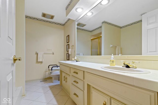 9321 Spring Forest Drive, Indianapolis, IN 46260