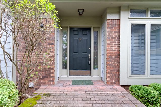 9321 Spring Forest Drive, Indianapolis, IN 46260