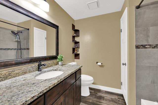 2796 W 5500 S, Roy, UT 84067