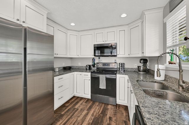 2796 W 5500 S, Roy, UT 84067