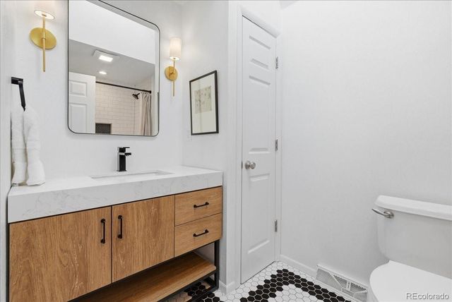 13785 W Alaska Place, Lakewood, CO 80228