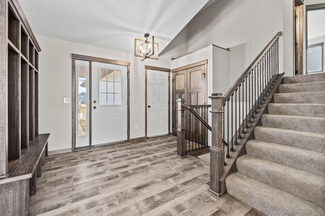 885 Watertown Avenue, Delano, MN 55328