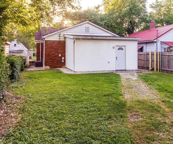 1414 Marshall Avenue, Evansville, IN 47714