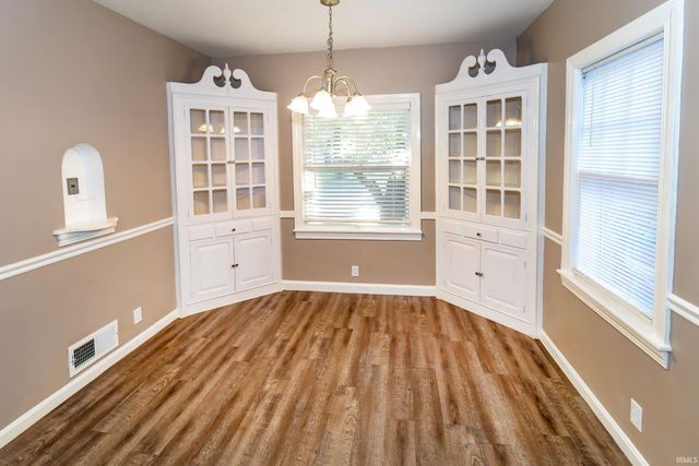 1414 Marshall Avenue, Evansville, IN 47714