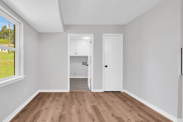 809 Chris Dr, Longview, TX 75605