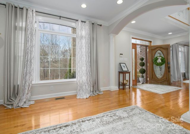510 SE Stonecroft Court SE 32, Lenoir, NC 28645