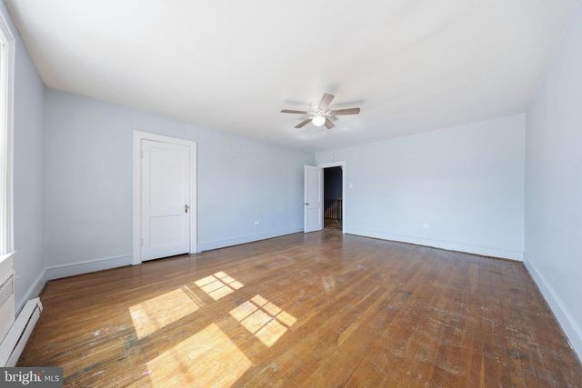 800 W KING, Martinsburg, WV 25401