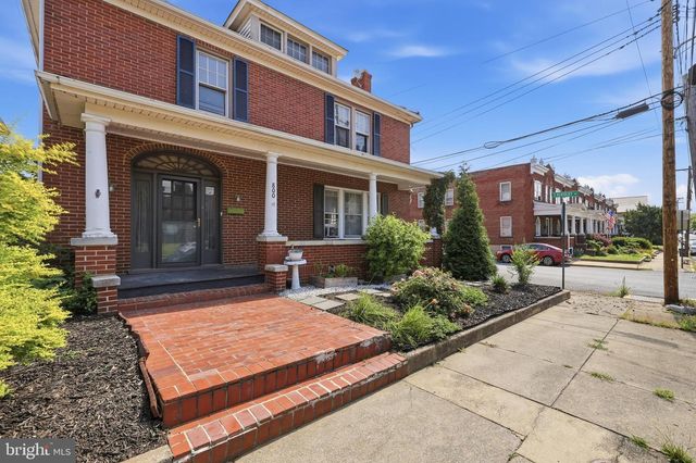 800 W KING, Martinsburg, WV 25401