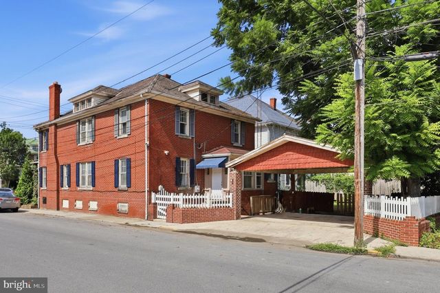 800 W KING, Martinsburg, WV 25401