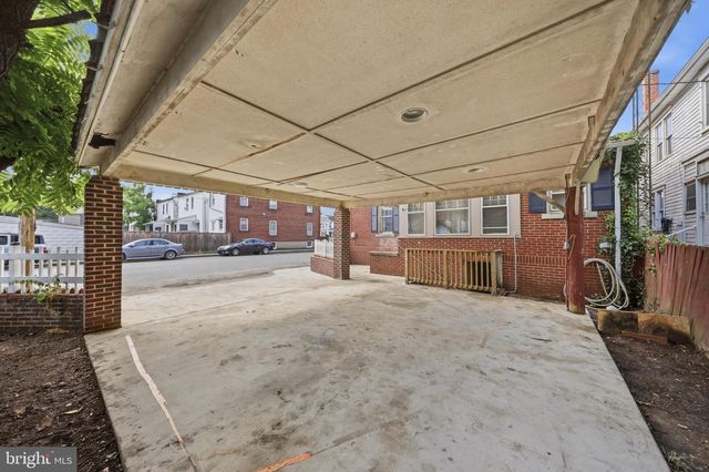 800 W KING, Martinsburg, WV 25401