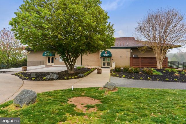 17200 FOUNDERS MILL DR, Rockville, MD 20855