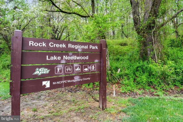 17200 FOUNDERS MILL DR, Rockville, MD 20855